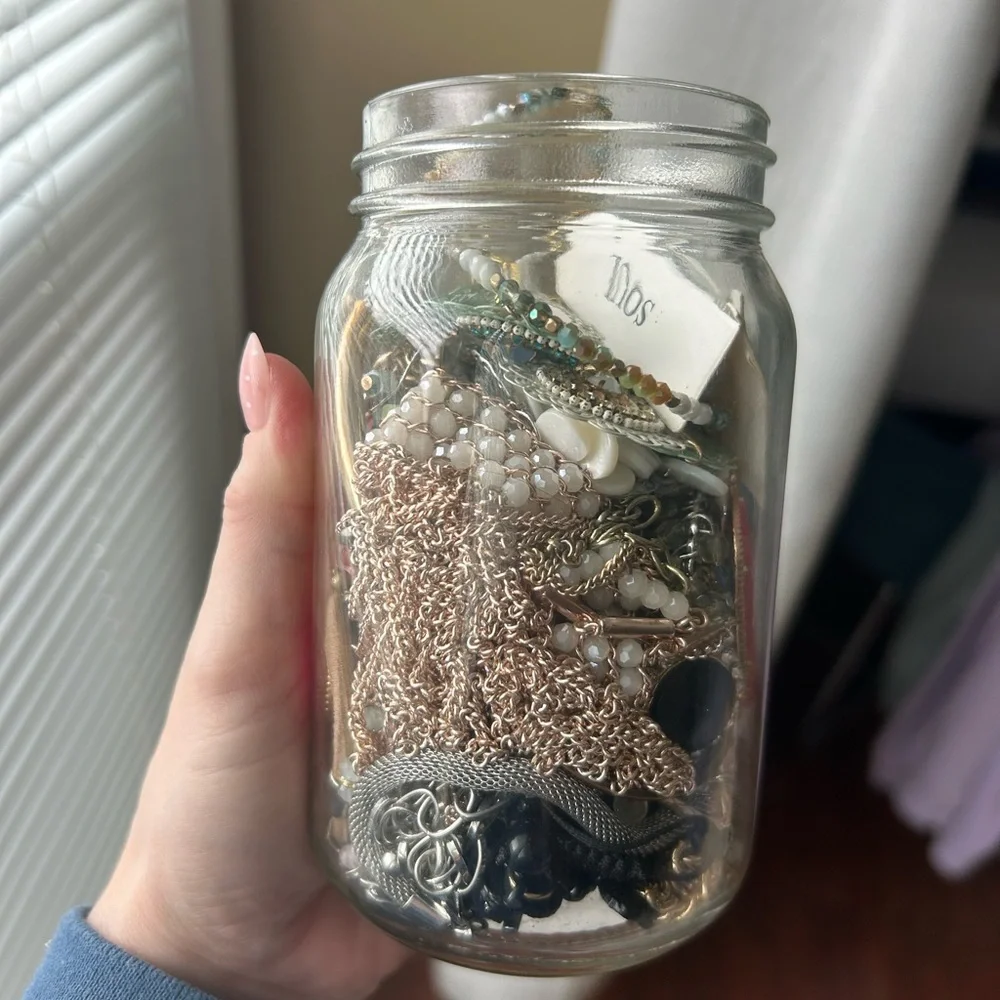 Mystery Jewelry Jar - Picture 4 of 6